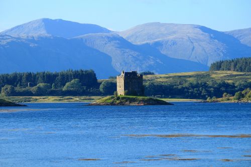 scotland castle highlands and islands