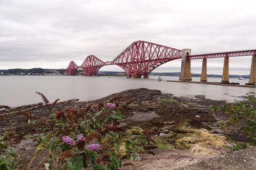 scotland railway bridge fith of forth