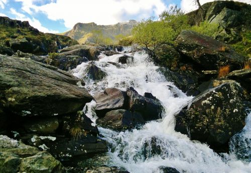 scotland hidden valley waterfall