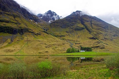 scotland mountains house