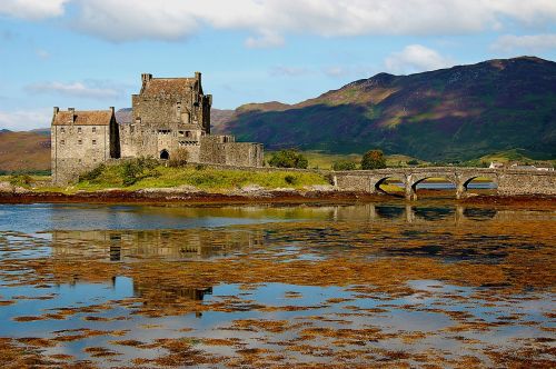 scotland eilean donan higlander