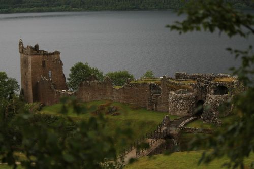 scotland urquhart castle loch ness