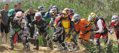 scramblecross motocross race