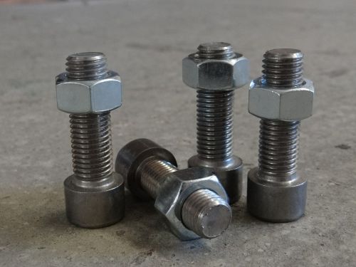 screw workshop detail