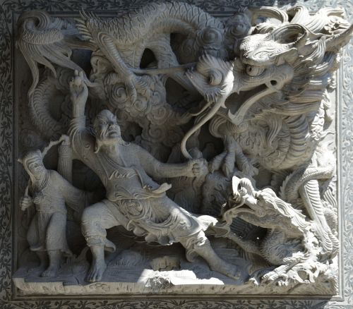 sculpture dragon fight scene