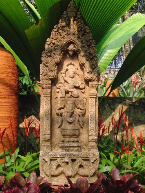sculpture thailand buddhism