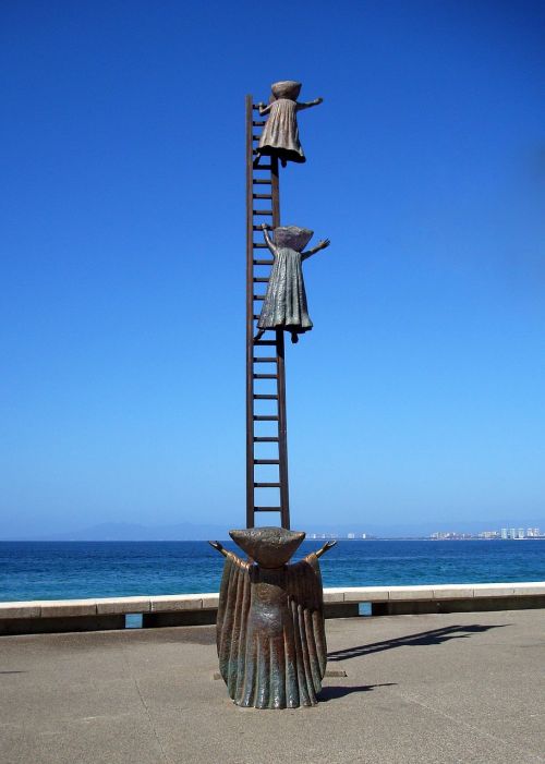 sculpture mexico puerto vallarta