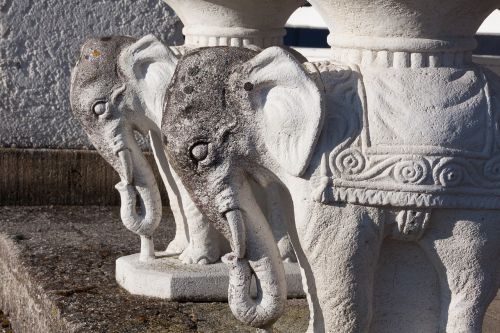 sculpture elephant stone