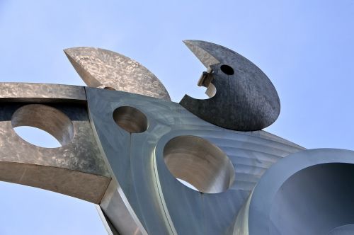 sculpture metal art