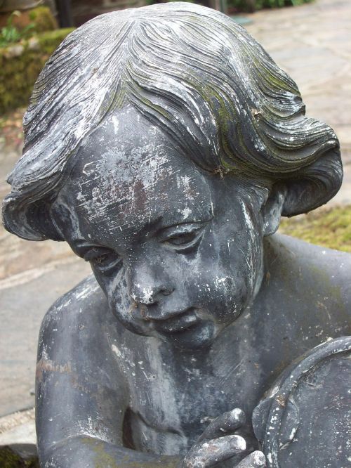 sculpture boy statue