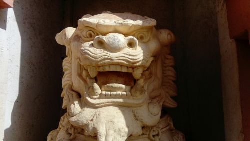 sculpture asian dragon props