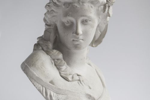 sculpture female woman