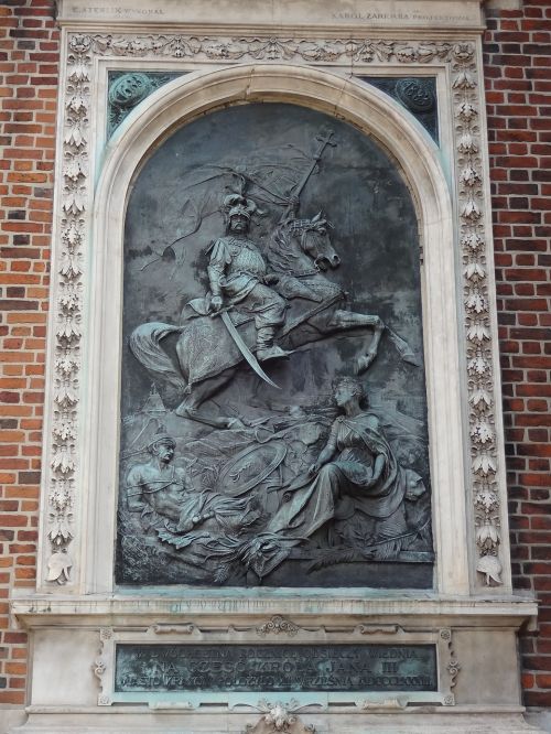 sculpture krakow freedom