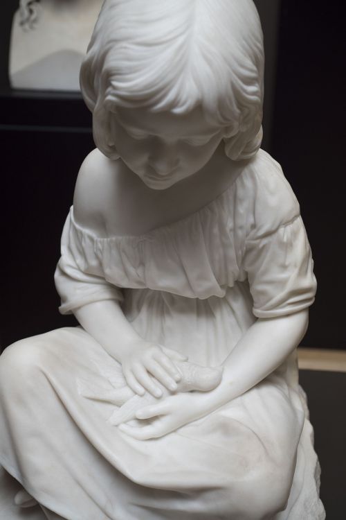 sculpture people child