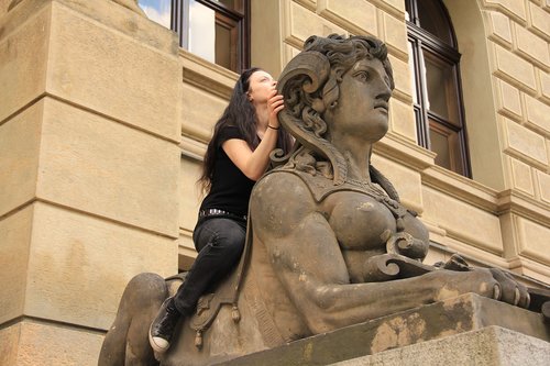 sculpture  prague  czechia