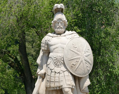 sculpture  warrior  statue