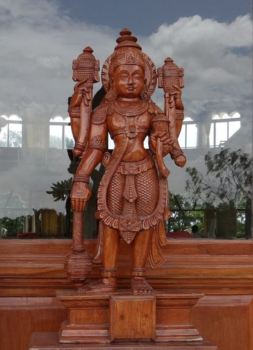 sculpture wooden god