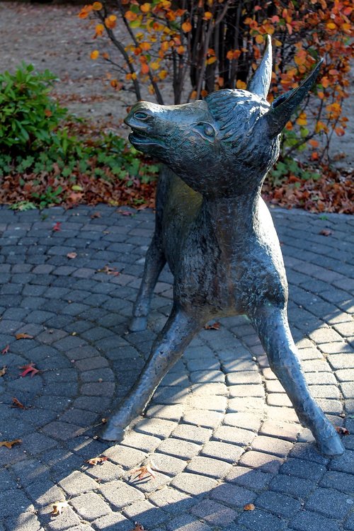 sculpture  donkey  figure