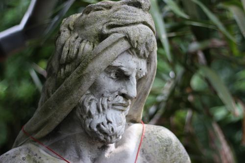 sculpture statue face