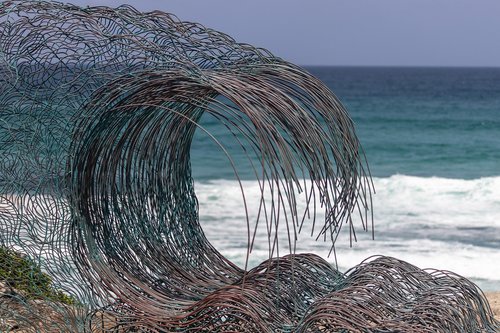 sculpture  wave  metal
