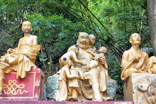 sculpture  gold  buddha