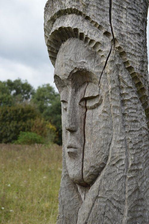 sculpture  pagan  slavic