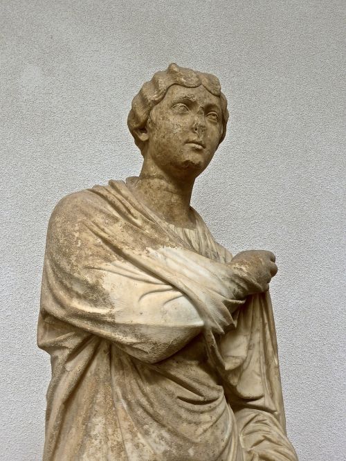 sculpture ancient roman