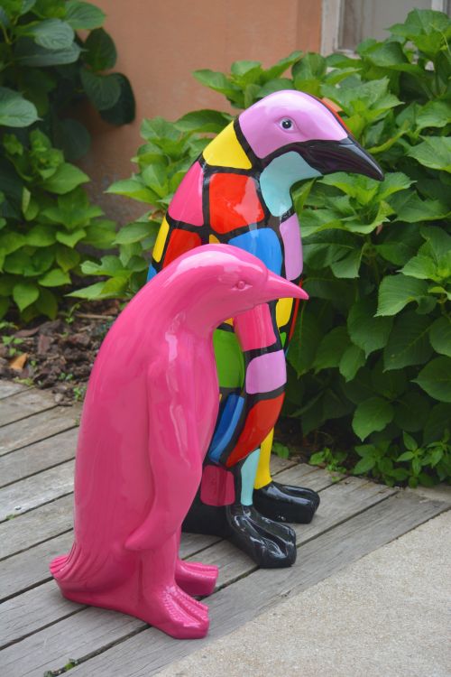 Sculpture Penguins