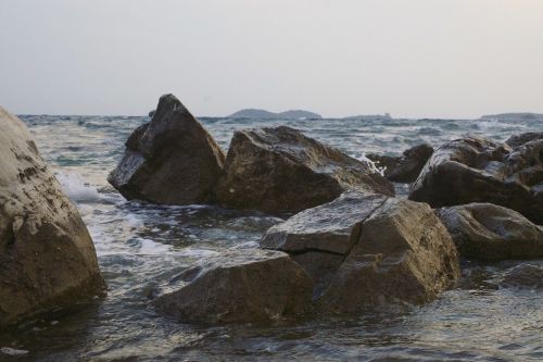 sea rock croatia