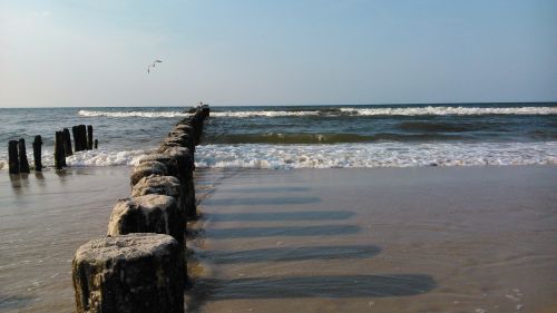 sea breakwater water