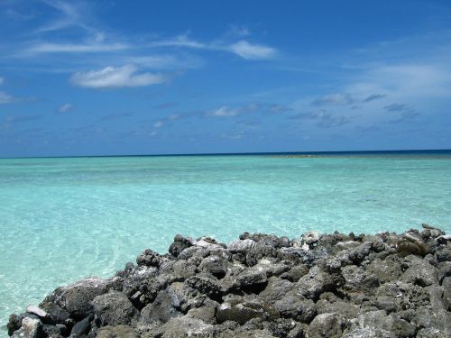 sea maldives summer