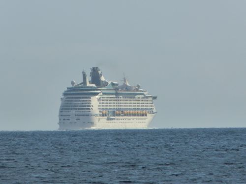 driving cruise ship sea ship