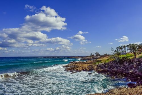 sea horizon sky