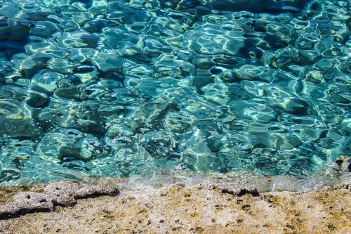 sea transparent water