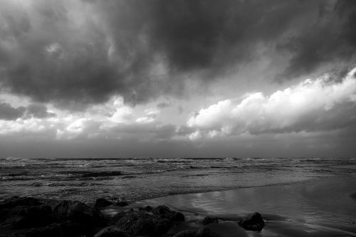 sea clouds stones