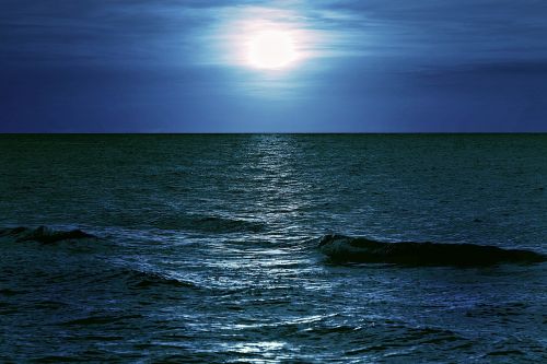 sea night moon