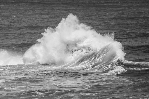 sea  nature  explosion