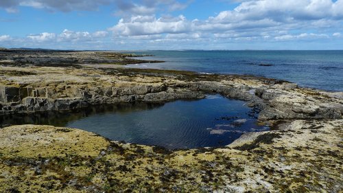 sea  rocks  pool