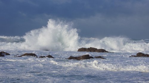 sea  surf  storm