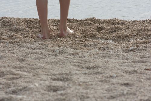 sea feet sand