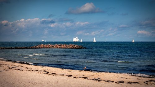 sea  baltic sea  sailing boats