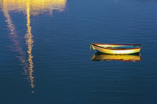 sea  boat  reflection