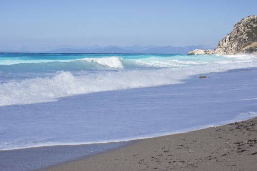 sea waves blue