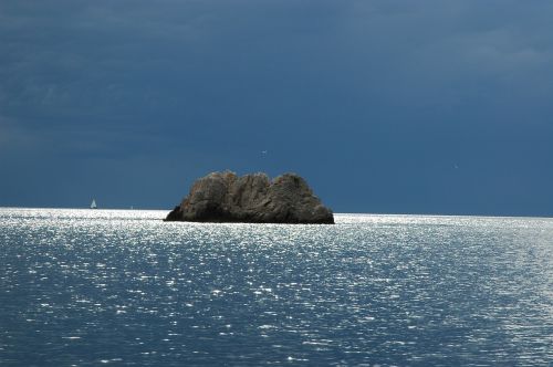 sea island rock island