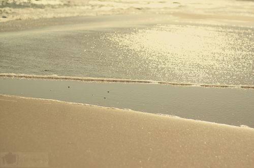sea sun sand