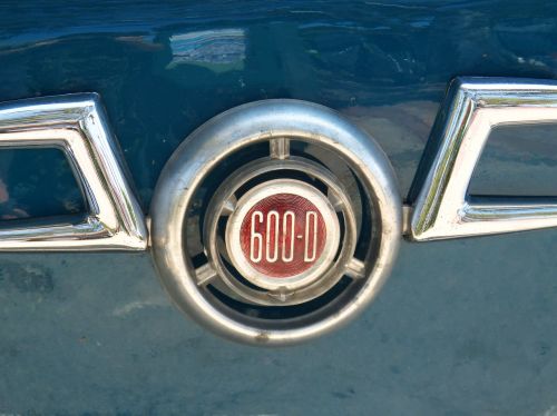 seat 600 ironer logo