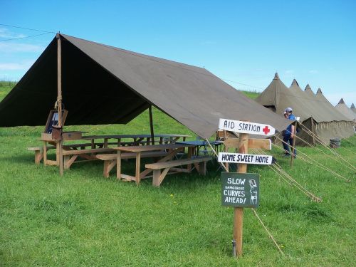 second war landing normandy military encampment