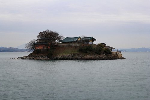 section  island  sea