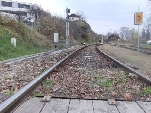 seemed train track