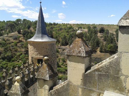 segovia castle landscape